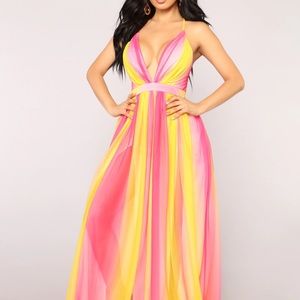 Hideaway Ombre Dress - Pink/Yellow
Size: S
